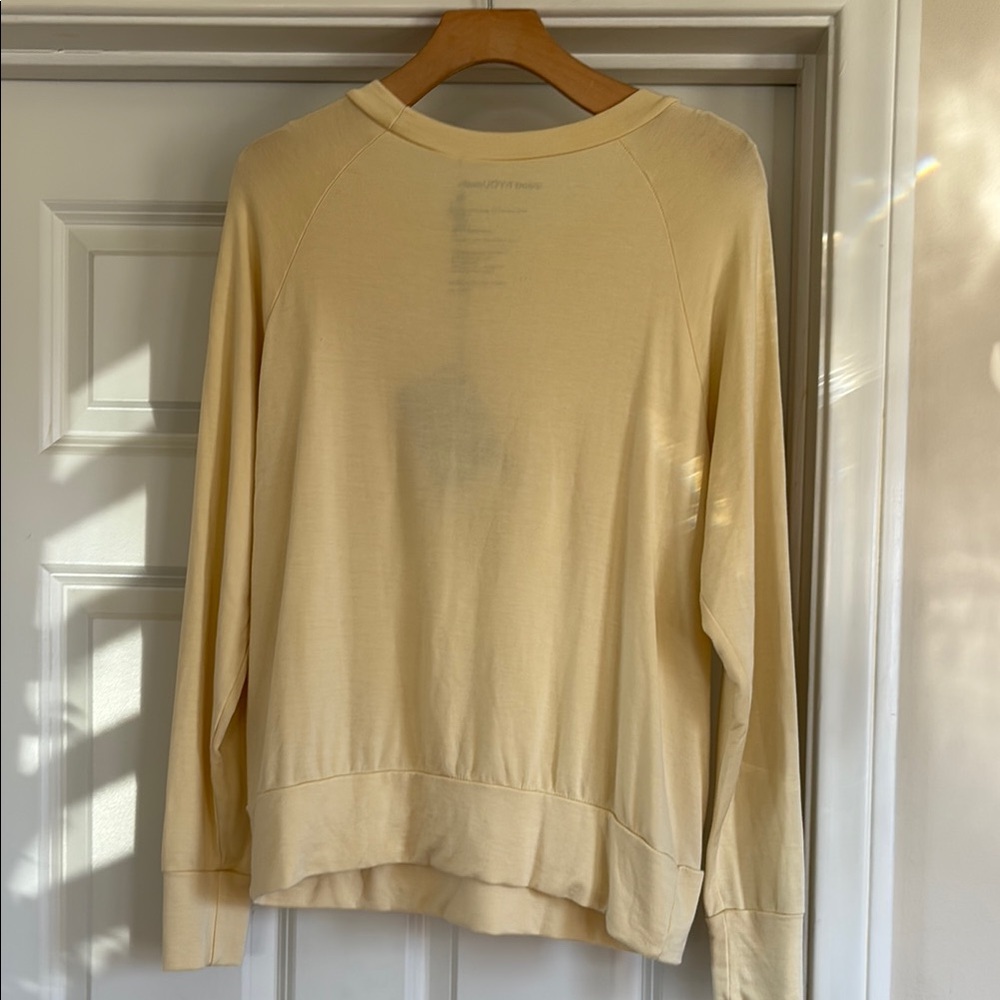 Good hYOUman Light Lemon Yellow Pullover NWT - Picture 4 of 10